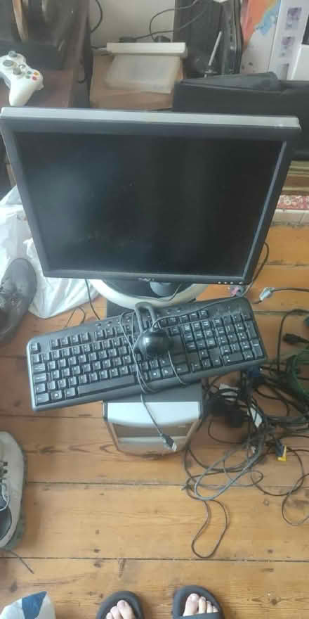 Photo of free Old pc's (Southport PR8) #4