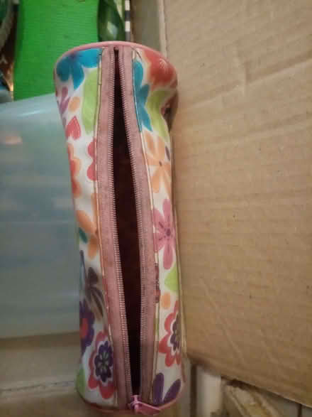 Photo of free Pencil case hotpot slippers cereal container, gift bag (Yardley B9) #1