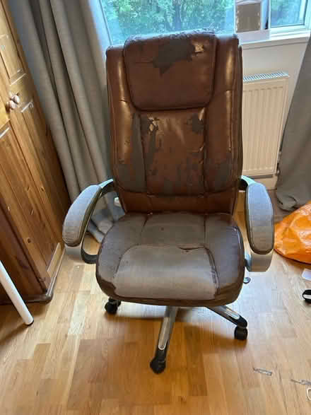 Photo of free Office chair (SW19 6QB) #3