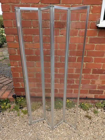 Photo of free Shower screen (Kings Stanley GL10) #1