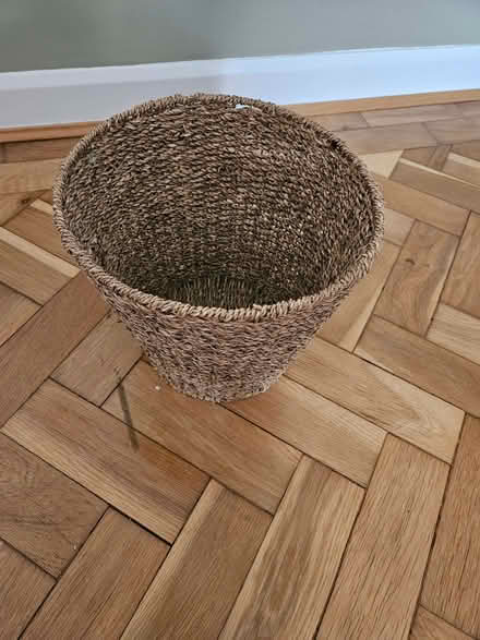 Photo of free Waste paper bin (St Stephens AL3) #1