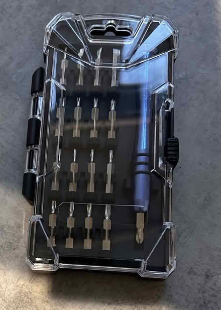 Photo of free Screw driver kit (edin) #1