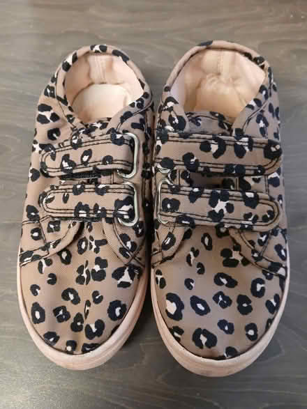 Photo of free Girls shoes (Kennington) #1