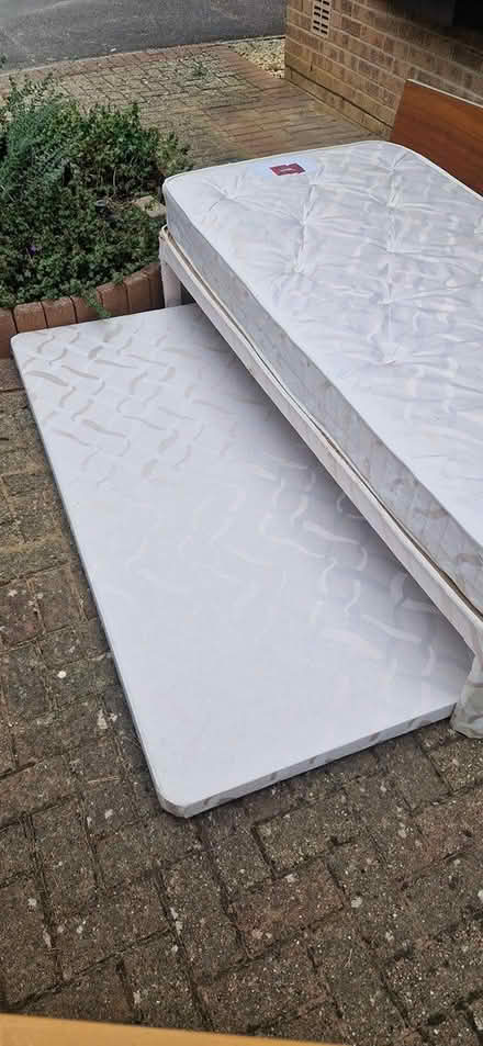 Photo of free Single base with mattress (OX14,Abingdon) #1