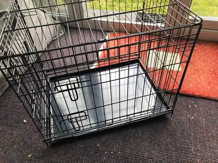 Photo of free Dog crate (WD17 Cassiobury Est) #1