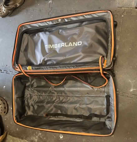 Photo of free Timberland case (West Ferry DD5) #2