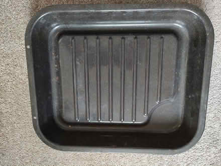 Photo of free Roasting tray/tin (Urmston M41) #1