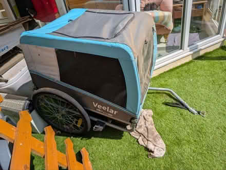Photo of free Dog trailer for bike (Four Crosses SY22) #1