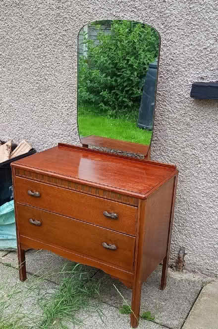 Photo of free Vintage dressing table (Warton LA5) #1