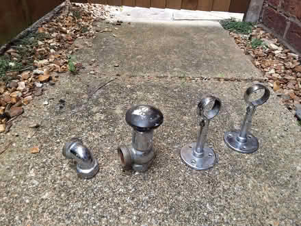 Photo of free Victorian towel rail (Hauxton CB22) #2