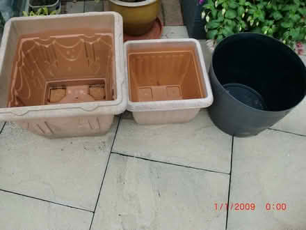 Photo of free Three planters (Bilton HG1) #2
