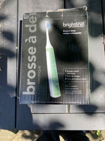 Photo of free electric toothbrush (Brookland) #1