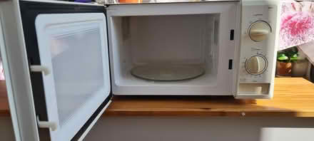 Photo of free Microwave (W7) #1