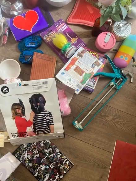 Photo of free House decorations & others (Whitworth Halls of Residence M14) #4