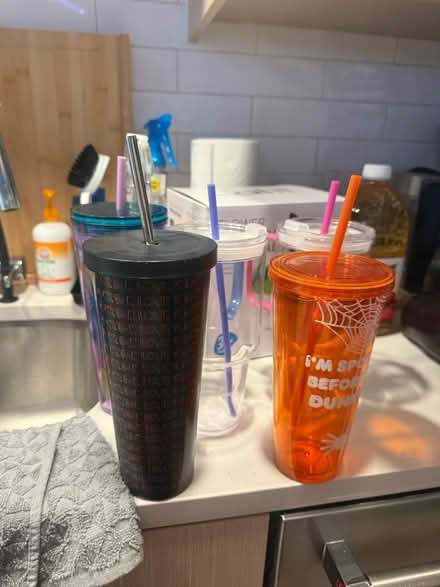 Photo of free Lightly use tumblers (Southwest DC-Navy Yard) #3