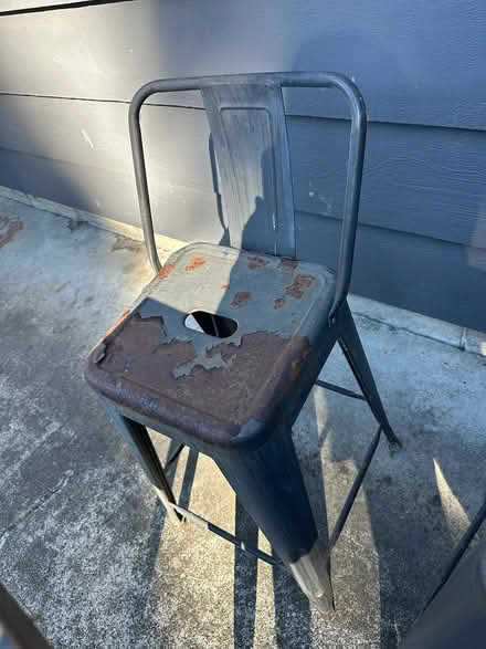 Photo of free Metal table & 2 chairs (North Seattle (Ravenna)) #4
