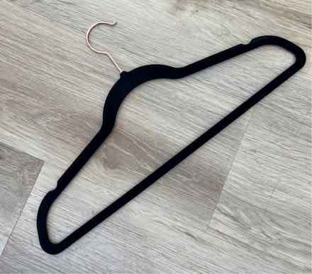 Photo of Velvet Hangers (Etobicoke) #1