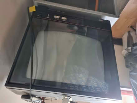 Photo of free 14" old TV Dainichi with Remote - powers up (HA0) #2