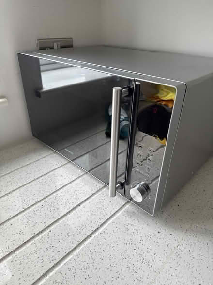 Photo of free Working microwave (Stanwell) #1