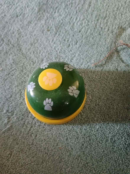 Photo of free Pet Bell (The Rock TF3) #1