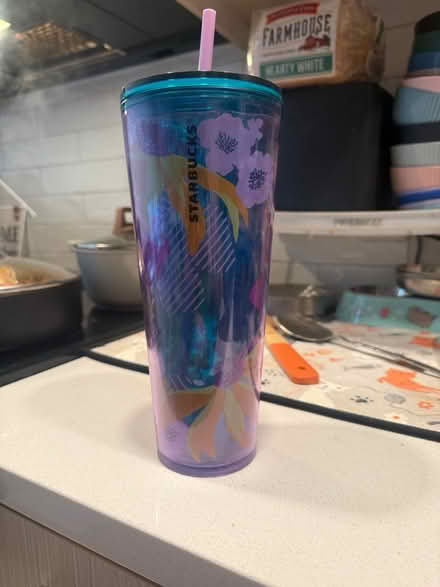 Photo of free Lightly use tumblers (Southwest DC-Navy Yard) #4