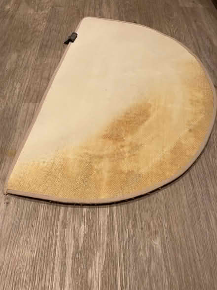 Photo of free Bath mat beige semi circle (Eltham, SE9) #2