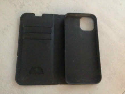 Photo of free Cover for iPhone 15 (Hitchin SG4) #2