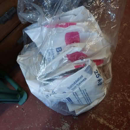 Photo of free collection of 25kg plastic bags (Fords Farm RG31) #1