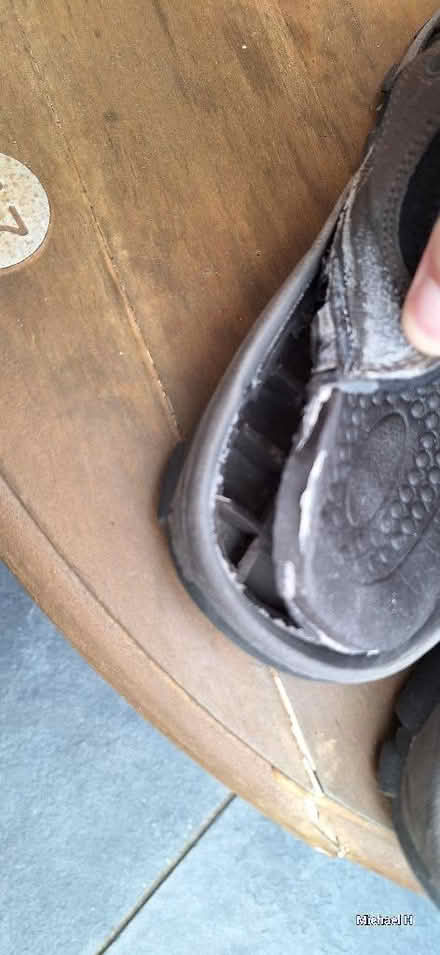 Photo of free Pair of men's sandals (Conniburrow MK14) #1