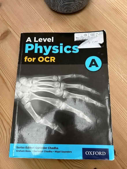 Photo of free A level physics text book (Twickenham TW2) #1
