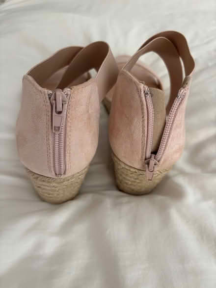 Photo of free Ladies size 11 shoes WIDE / unworn (Willow Glen) #4