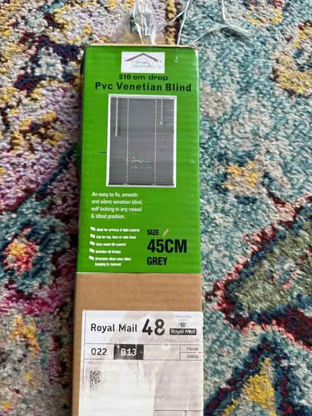 Photo of free Grey PVC Venetian blinds (Thornton Heath CR0) #2