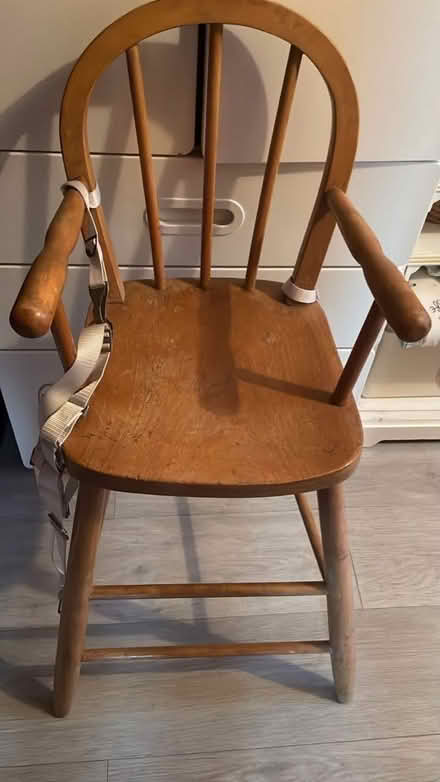 Photo of free High chair / toddler chair (Eton Wick SL4) #1