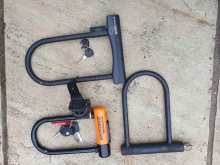 Photo of free Bike D-locks (Finchampstead RG40) #1