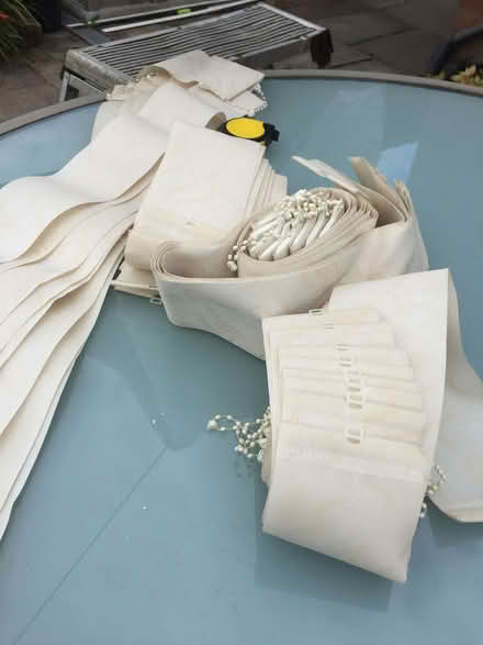 Photo of free Vertical blind slats and weights (Heald Green SK8) #4