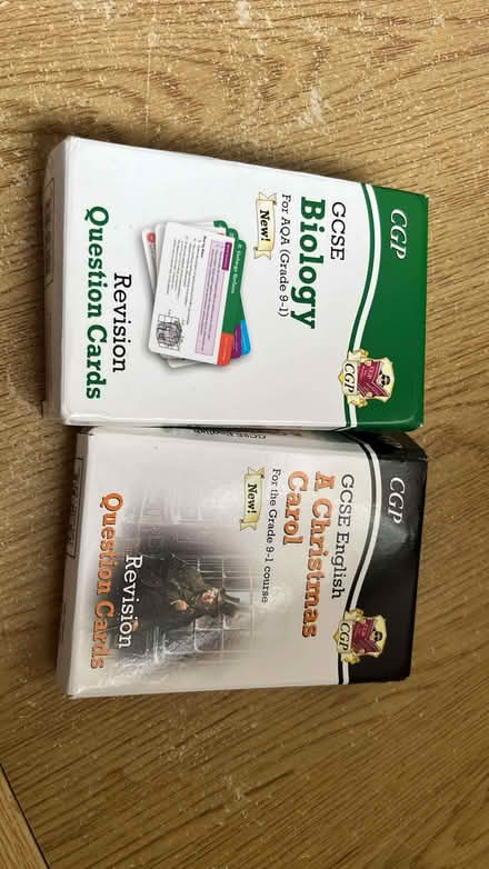 Photo of free GCSE English and biology revision questions cards.cards (Deepdale PR1) #1