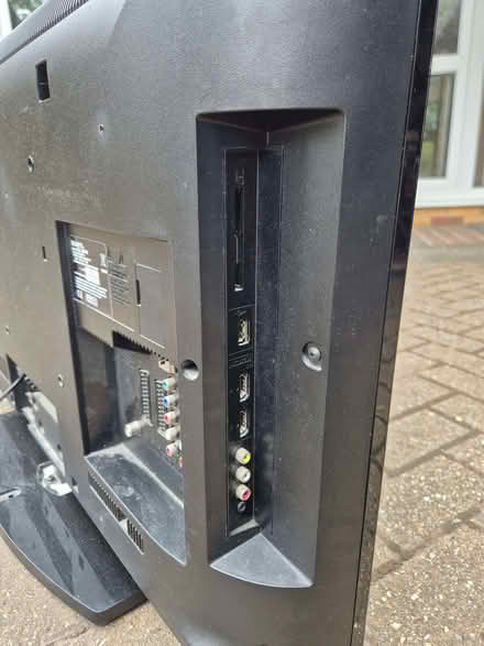 Photo of free Sony Bravia KDL-32EX503 32" Full HD LCD TV (Purley on Thames RG8) #3