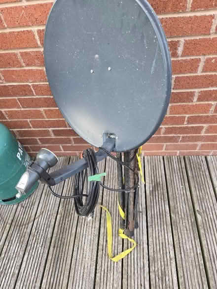 Photo of free Freestanding satellite dish (Moreton CH46) #2