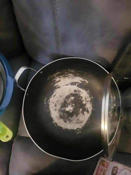 Photo of free Kitchenware- pots bowls ect (Hackney, london E9) #1