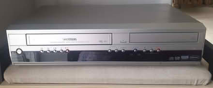 Photo of free dvd/vcr (Tilley SY4) #1