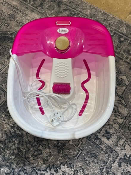 Photo of free Scholl footspa (Leighton Buzzard) #1
