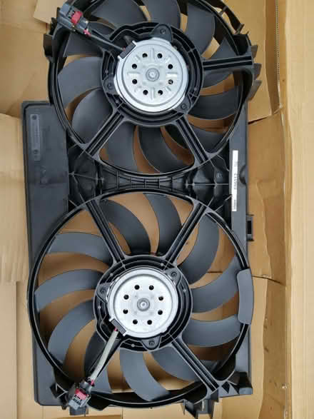 Photo of free Chrysler Voyager 2.8 D 2000 cooling fan (South Derbyshire DE65) #1
