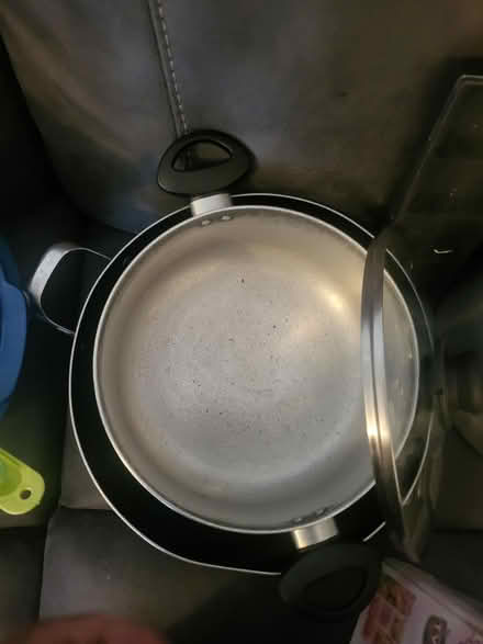 Photo of free Kitchenware- pots bowls ect (Hackney, london E9) #2