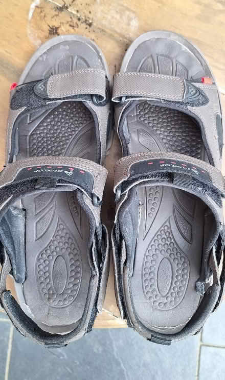 Photo of free Pair of men's sandals (Conniburrow MK14) #2