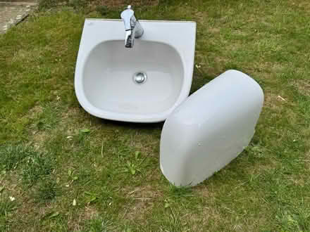 Photo of free Basin and tap (High Wycombe HP13) #3