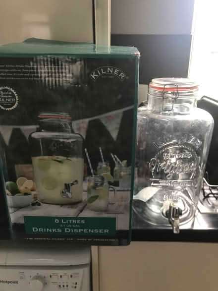 Photo of free 8ltr Drinks Dispenser (Surbiton KT6) #2