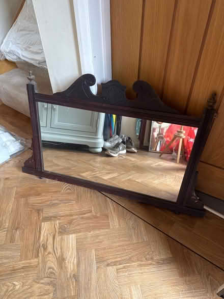 Photo of free Edwardian mantle mirror (Leighton Buzzard) #1