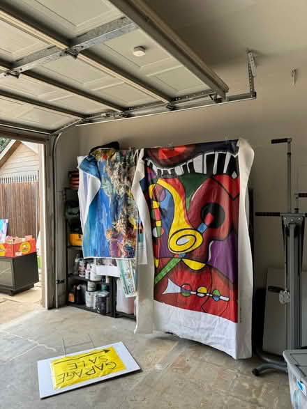 Photo of free stuff (Garland) #1