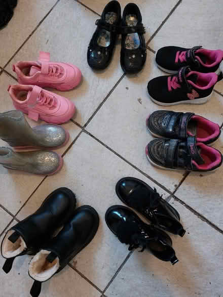 Photo of free Girl shoes between ages 3 and 5 (M38) #1