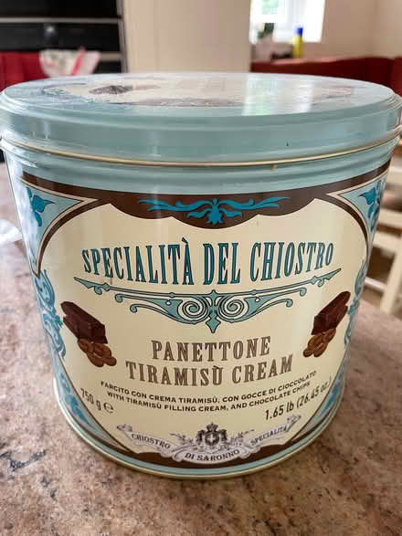 Photo of free Large tin (Sonning RG4) #2